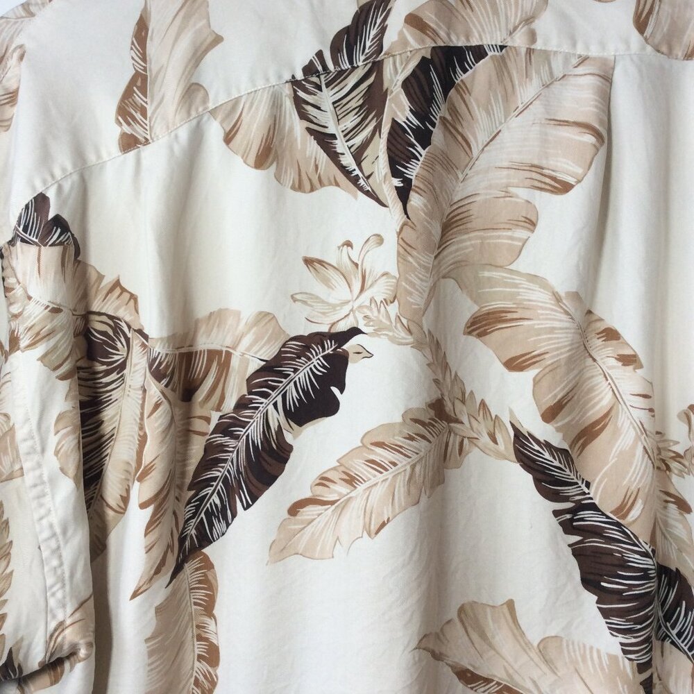 Nautica Button Down Shirt with Leaf Print Size XL 100% Silk - Picture 7 of 8